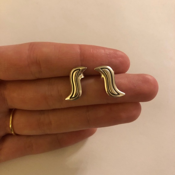 Silver Necklace and Earring Set - Picture 3 of 4